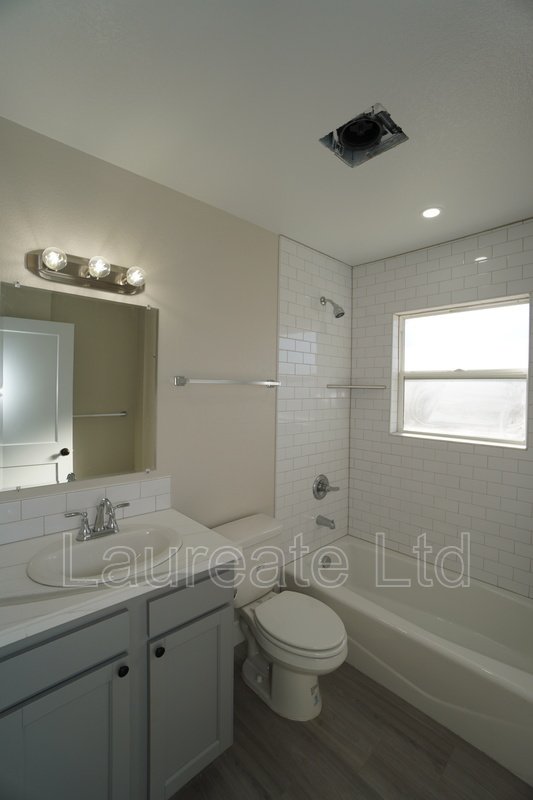 Newly remodeled 2 Bedroom Ranch Home in Park Hill!! property image