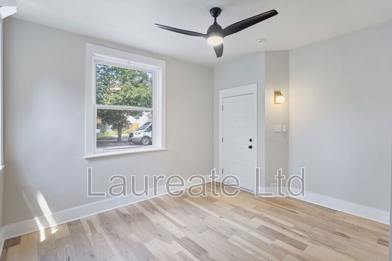 Meticulously renovated Historic 1bd Unit in North Wash Park!! property image