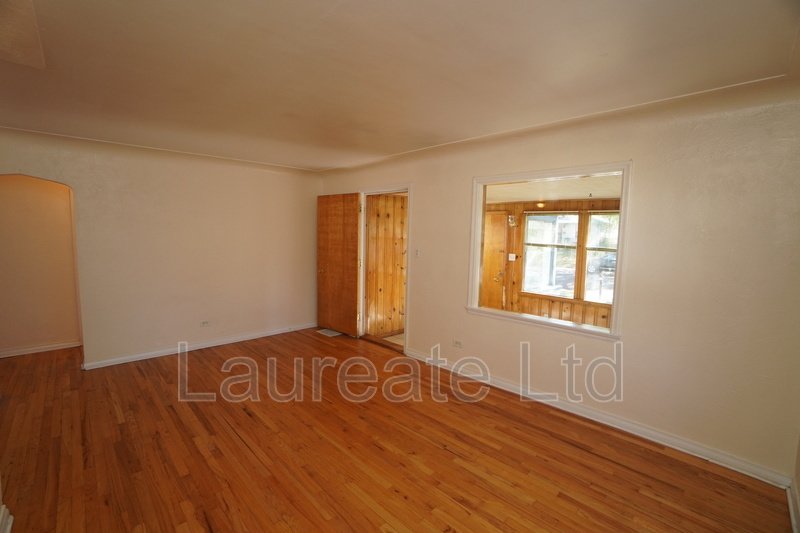 Charming 3 Bedroom 2 bath with full Apt Suite in the heart of DU!! property image