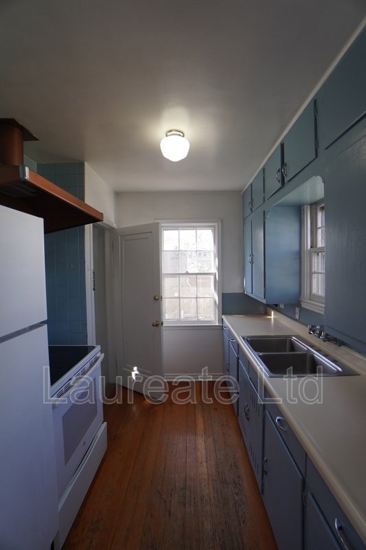 Charming 3 Bedroom 2 bath with full Apt Suite in the heart of DU!! property image
