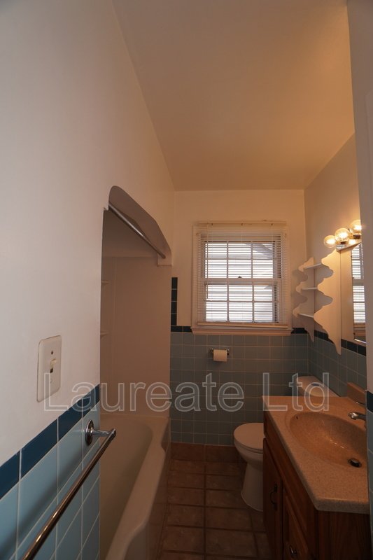 Charming 3 Bedroom 2 bath with full Apt Suite in the heart of DU!! property image