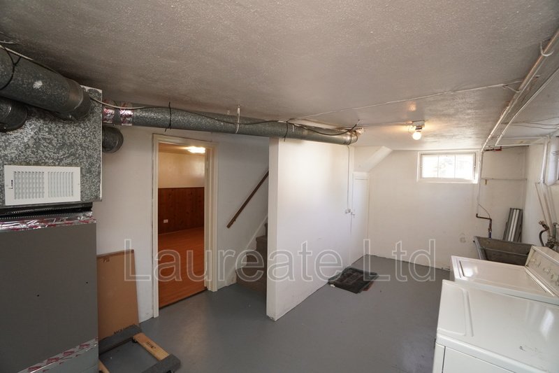 Charming 3 Bedroom 2 bath with full Apt Suite in the heart of DU!! property image