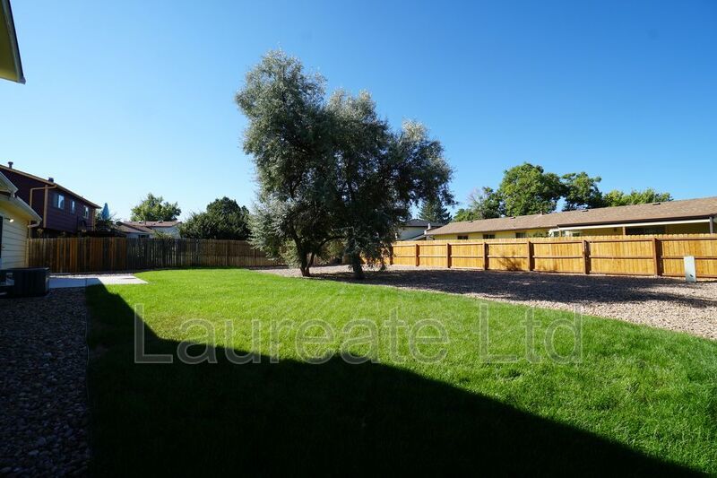 Newly updated 3 Bedroom Bi-level home in Broomfield. property image