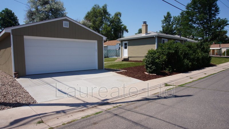 Beautiful updated corner ranch home in Southeast Denver!!! property image