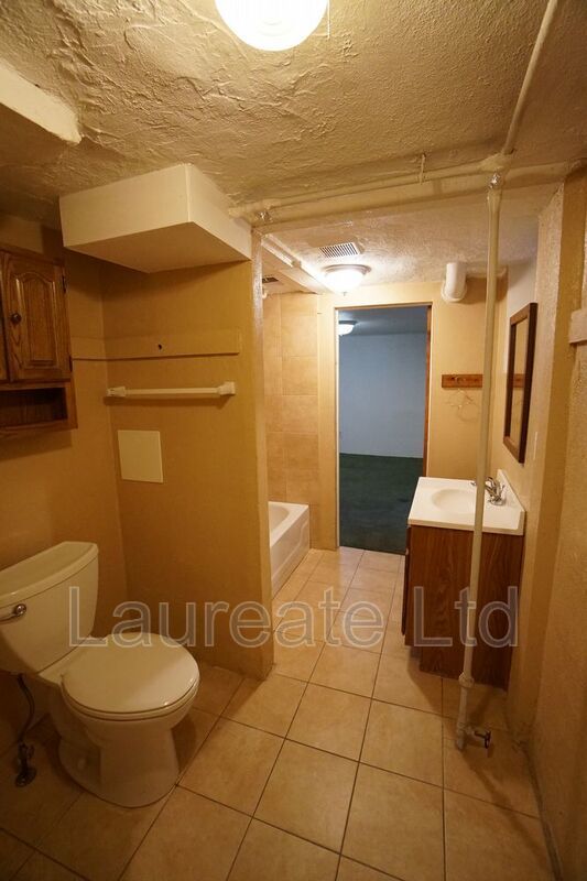Charming 2 Bedroom Lower unit of Duplex - MUST SEE! property image
