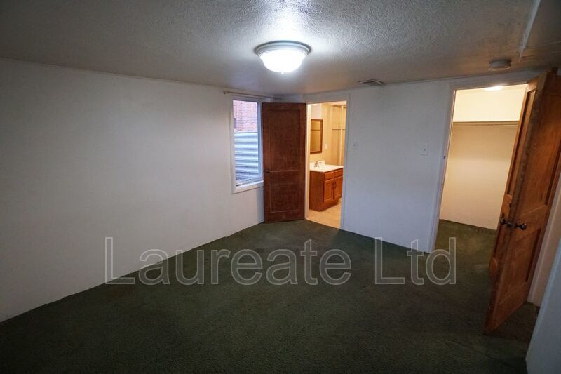 Charming 2 Bedroom Lower unit of Duplex - MUST SEE! property image