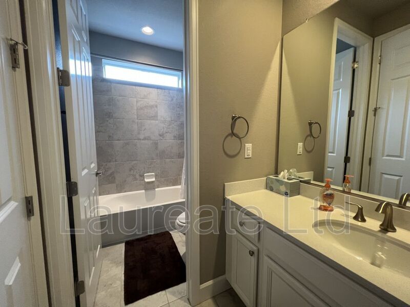 4BD 5BA IN SIERRA RIDGE - PARKER - MUST SEE! property image