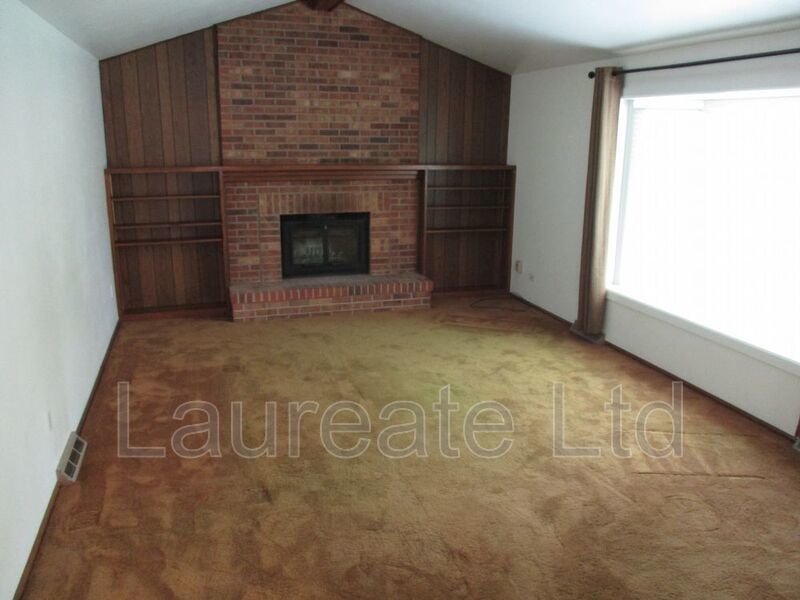 BEAUTIFUL 4 BEDROOM HOME IN CENTENNIAL property image