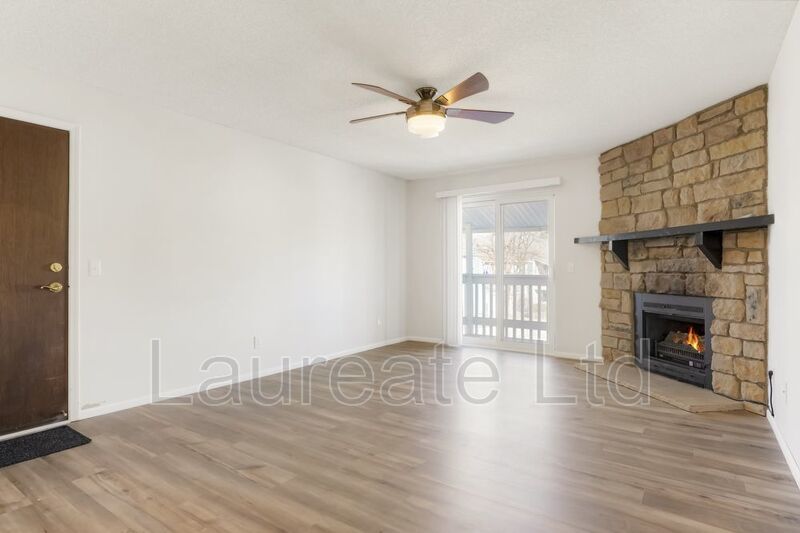 Updated 2 Bed 2 Bath Condo in Denver - Must See!! property image