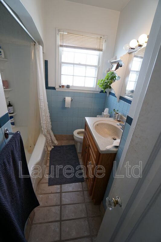 LIGHT AND BRIGHT 2BD 1BA BLOCKS TO DU! property image