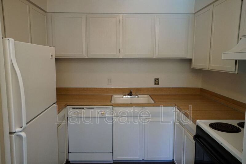 BEAUTIFUL CHEESEMAN PARK 1 BEDROOM property image