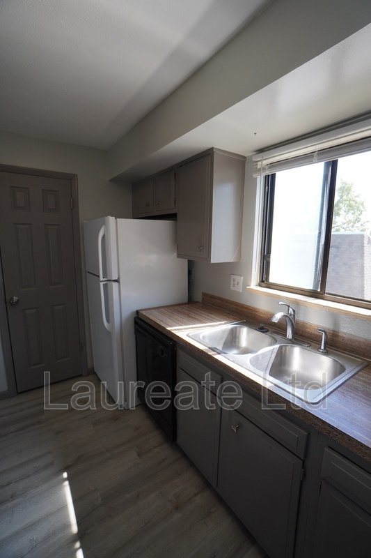 Newly updated Spacious 2 Bedroom minutes to Olde Town Arvada - MUST SEE!! property image