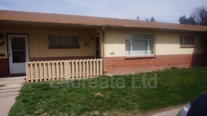 WALK TO DU - 2 BEDROOM - CLOSE TO LIGHTRAIL -MUST SEE!! property image