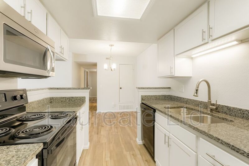Updated 2 Bed 2 Bath Condo in Denver - Must See!! property image