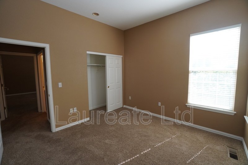 Stunning 2 bedroom Townhome in Belmar Commons 55+ Community!!! property image