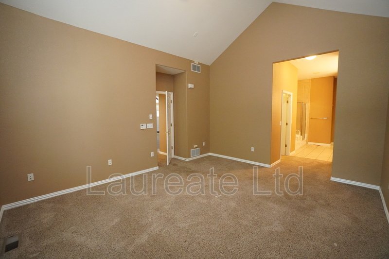 Stunning 2 bedroom Townhome in Belmar Commons 55+ Community!!! property image
