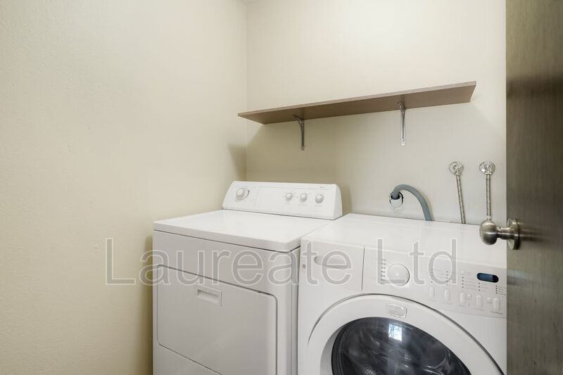 Updated 2 Bed 2 Bath Condo in Denver - Must See!! property image