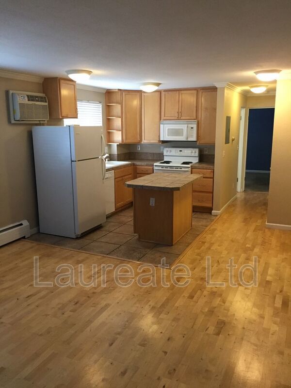 Spacious 1 Bedroom in Chessman Park!! property image