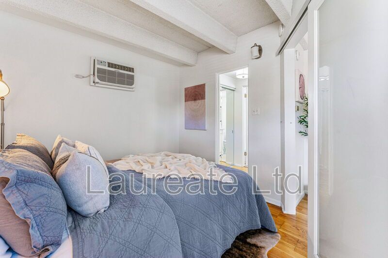 Bright and Beautiful Updated Condo in South Wash Park!!! property image