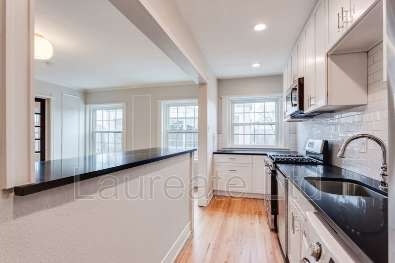 Live at Historic Rosenstock Place -  Remodeled 1 Bedroom property image