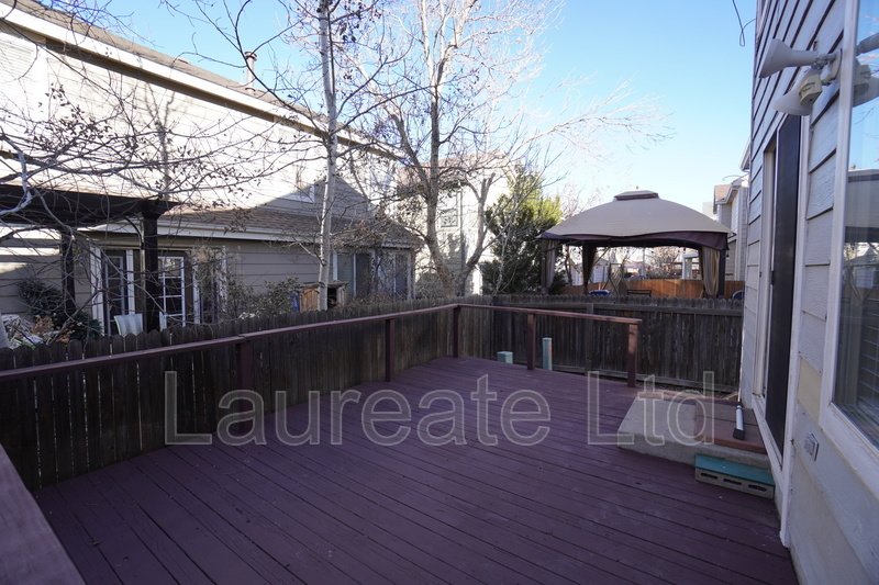 Bright and Open 3bd Tri-Level with unfinished basement in Alton Park!! property image