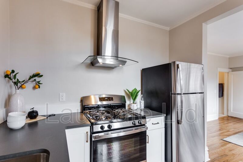 Renovated studio with its own 200SF private deck in Chessman Park!! property image