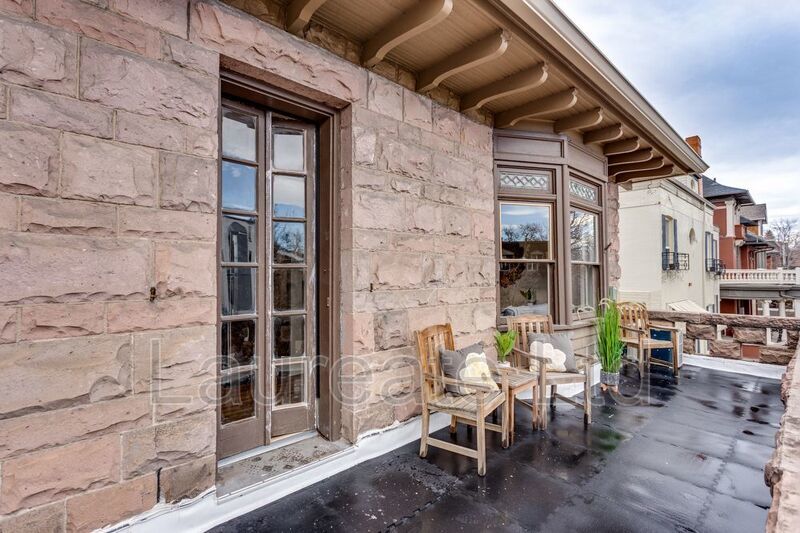 Renovated studio with its own 200SF private deck in Chessman Park!! property image