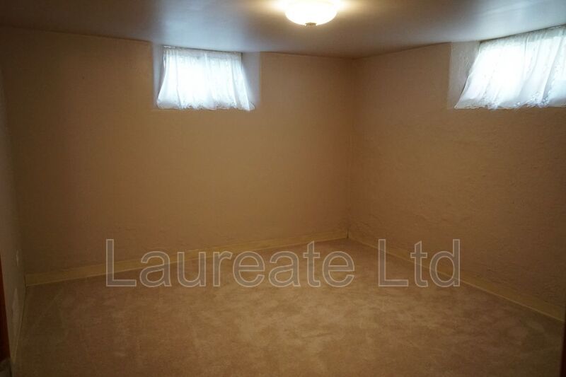 Stunning 4 Bedroom Brick Tudor in Crestmoor. property image