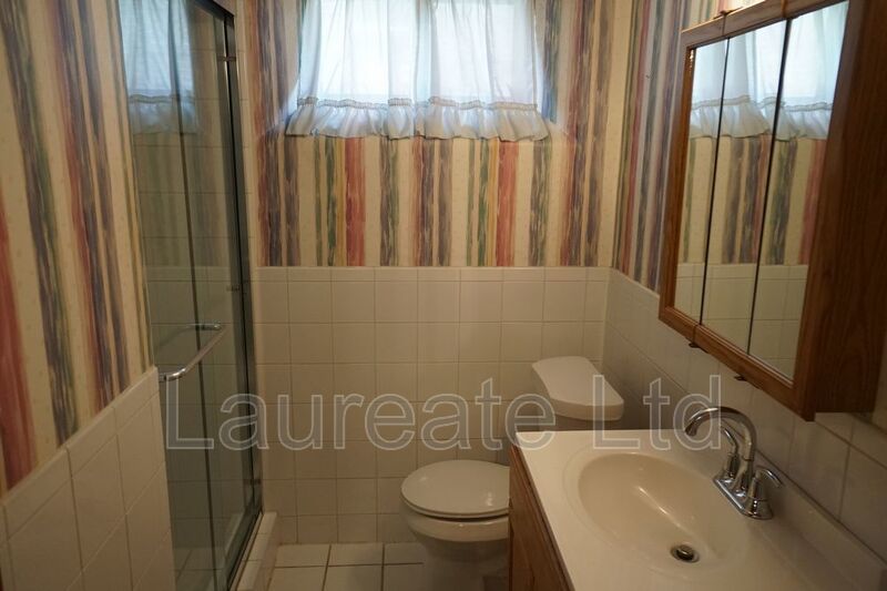 Stunning 4 Bedroom Brick Tudor in Crestmoor. property image