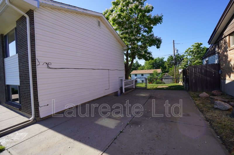 Newly Renovated Single Family in SE Englewood!! property image