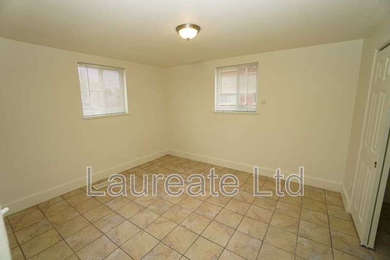 Spacious 2 Bedroom in Aurora Minutes to Anschutz Medical Campus!! property image