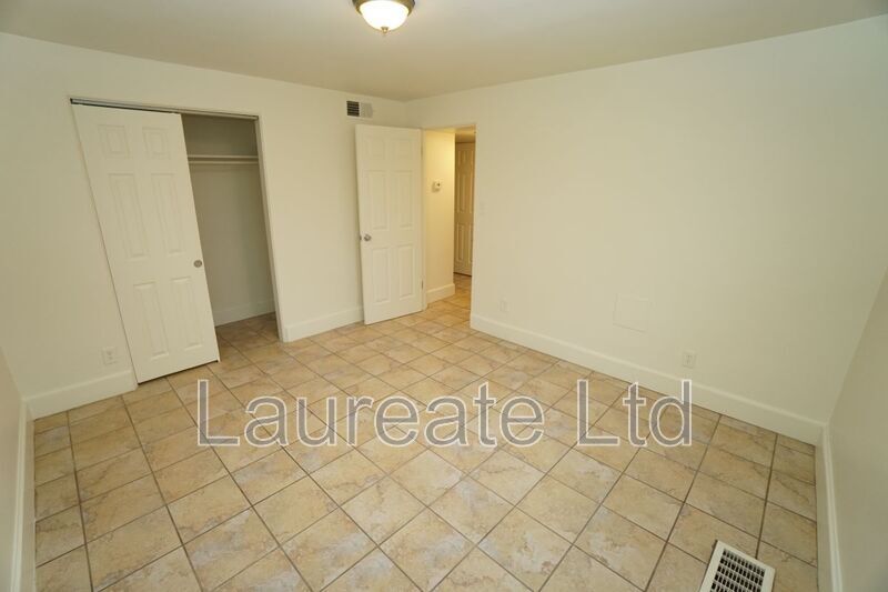 Spacious 2 Bedroom in Aurora Minutes to Anschutz Medical Campus!! property image
