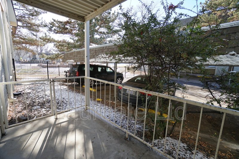 Large 2 Bedroom Condo in SE Denver - MUST SEE!!! property image