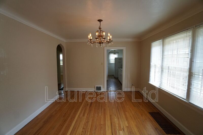 Nice 2 + Bedroom Minutes to City Park & PARK HILL property image