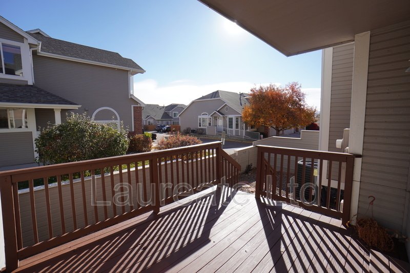 Beautiful 2 Bedroom Townhome in Gated Community property image