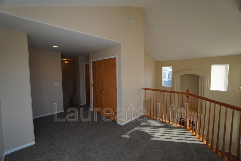 Beautiful 2 Bedroom Townhome in Gated Community property image