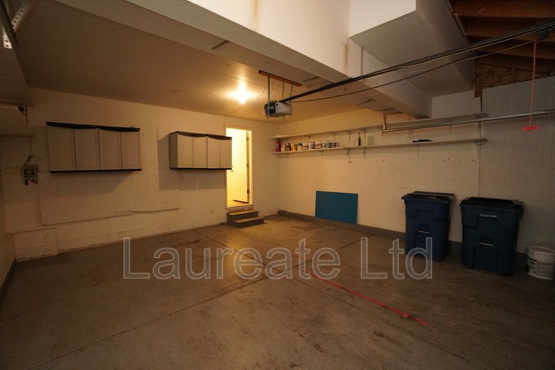 Newly Updated Spacious 3-Bedroom Home in Commerce City!! Minutes to DIA!! property image