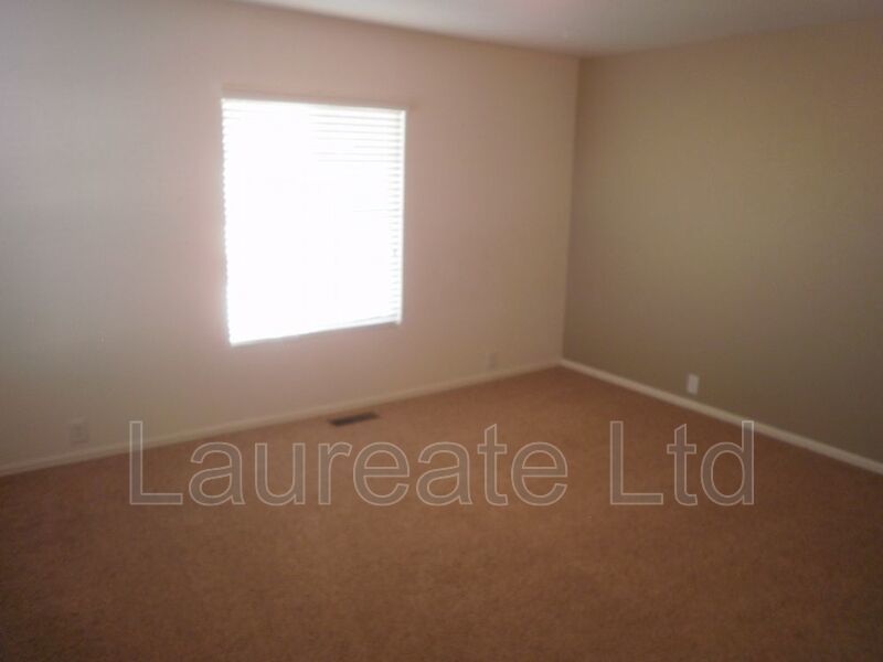 Spacious 2 Bedroom + Loft - 3 Bathroom in Fronterra Village property image