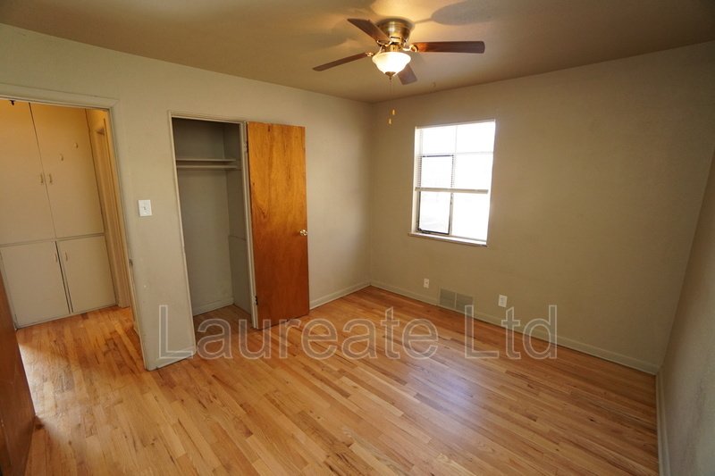 Charming 2 bedroom unit in DU neighborhood! property image