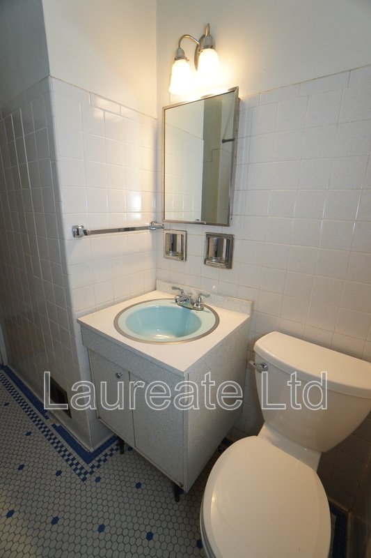 Charming 2+ Bedroom Single Family Home in Montclair/South Park Hill Neighborhood!! property image