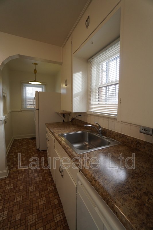 Charming 2+ Bedroom Single Family Home in Montclair/South Park Hill Neighborhood!! property image