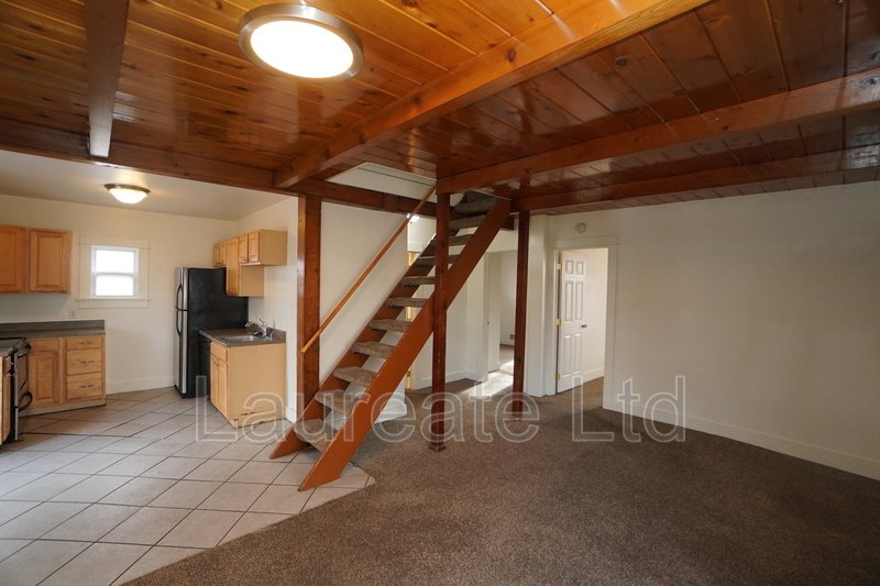 Charming 2 Bedroom Carriage House in the Heart of Edgewater!!! property image