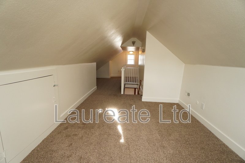 Charming 2 Bedroom Carriage House in the Heart of Edgewater!!! property image