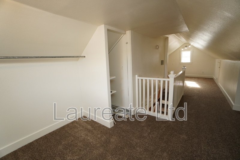 Charming 2 Bedroom Carriage House in the Heart of Edgewater!!! property image