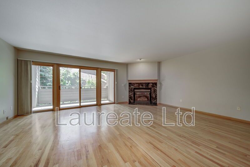 Beautiful Sprawling 2bd Condo in Genesee Village!! property image