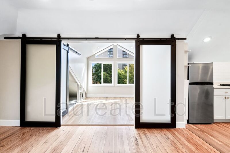 Gorgeous 1 Bedroom Attic unit! - Walk to Cheesman Park - property image