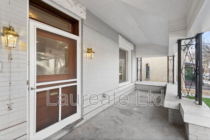 Beautifully Remodeled Denver Square 2 Bedroom 2 Bath Main Floor Unit in the Heart of Cap Hill!!! property image