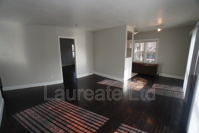 Bright and Spacious 1 Bed 1 Bath 1st Floor unit in the Heart of Capitol Hill!! property image