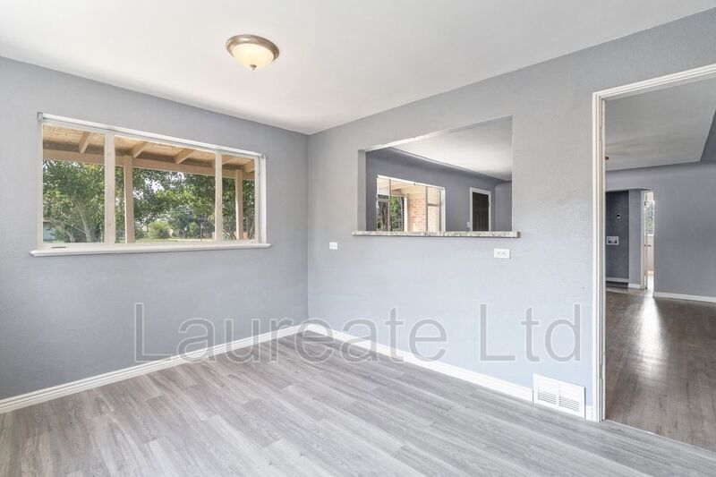 Spacious 3+ Bedroom triplex unit 2 blocks from City Park!!! property image