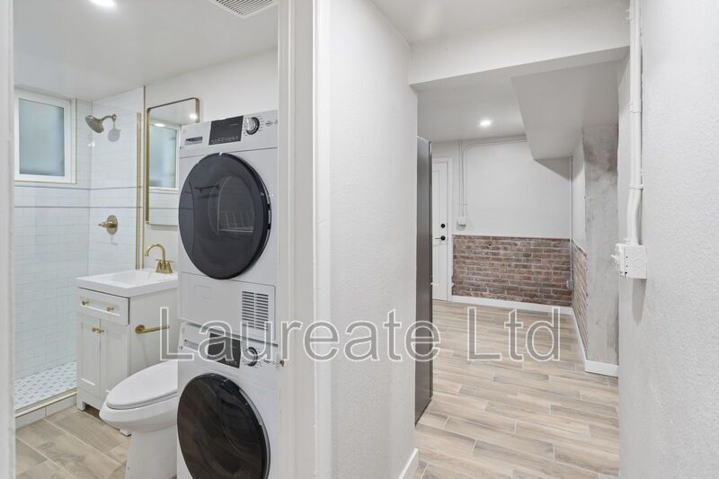 Beautifully Remodeled Spacious 2 Bedroom Basement Unit in the Heart of Cap Hill!!! property image